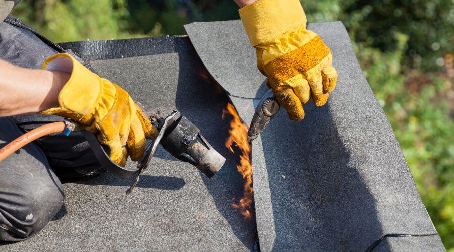 Expert Emergency Roof Repairs services in Cle Elum, WA